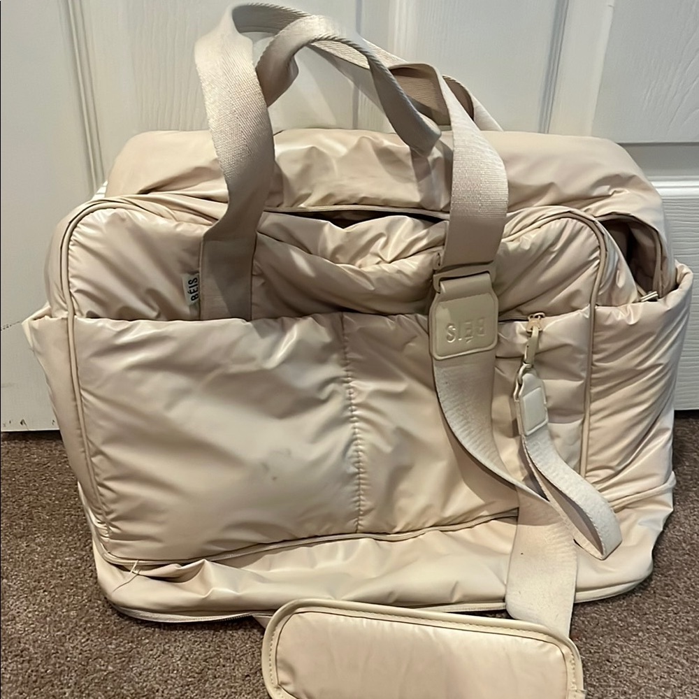 BEIS Cream Quilted Duffel Bag